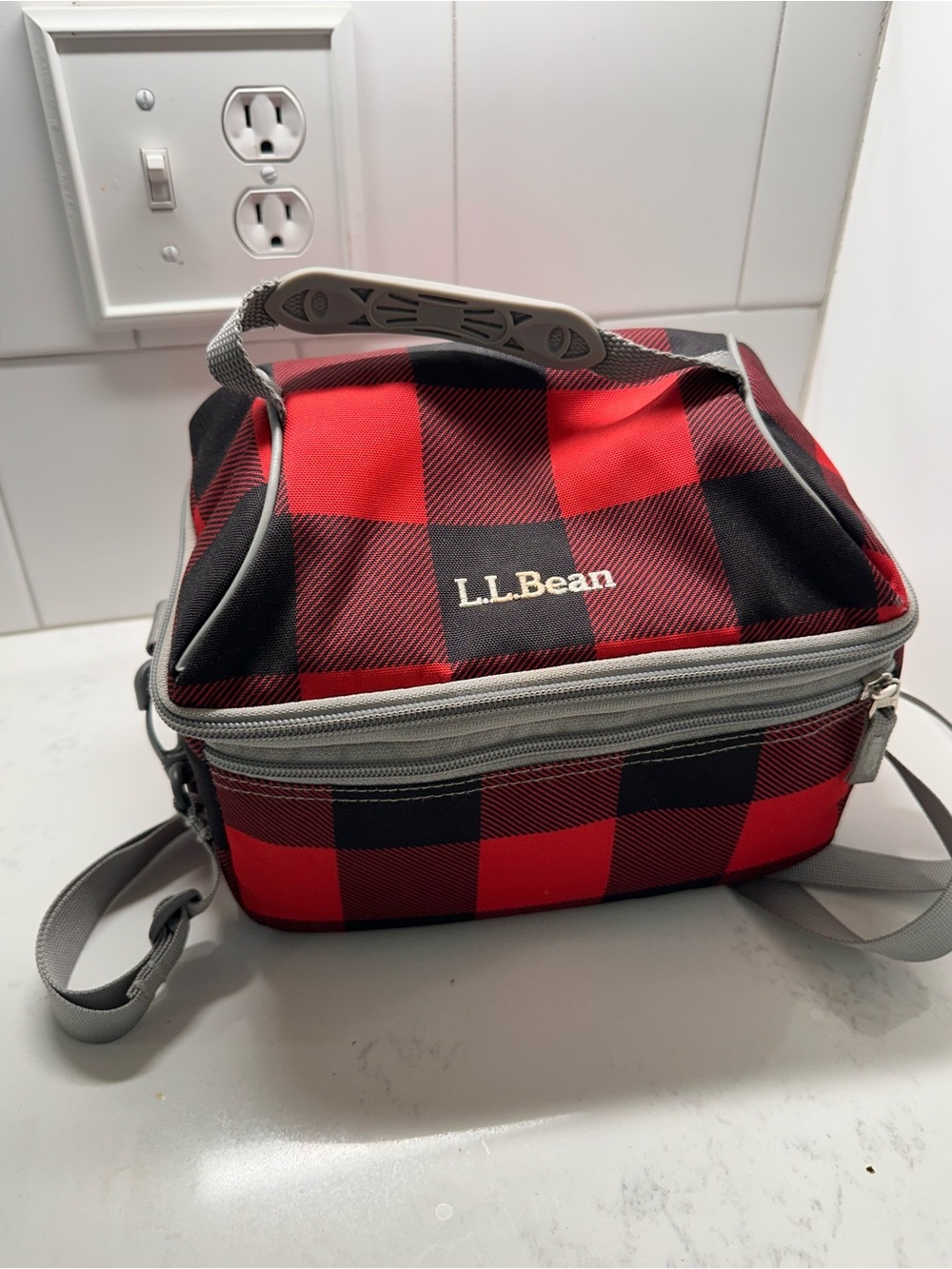 GUC L.L. Bean Flip Top Buffalo Check Lunch Box
